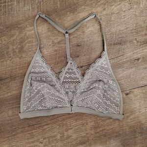 Victoria's Secret Women's Bralette Small Sage Green Racerback Lace Wireless